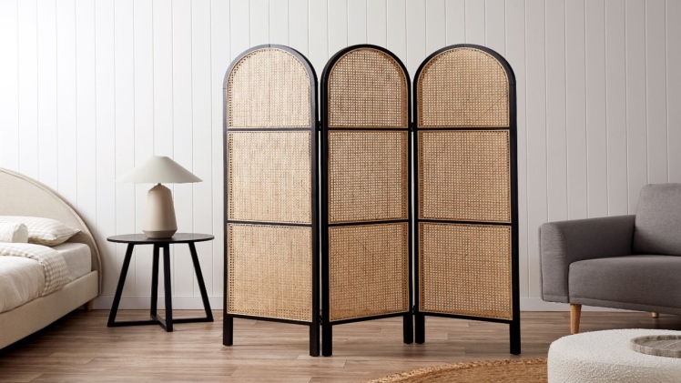 The Styling Republic Showcases A Designer And Oversized Rattan Mirror Collection